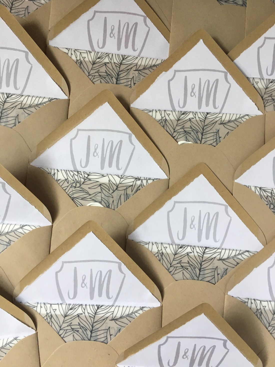 Stationary pot together